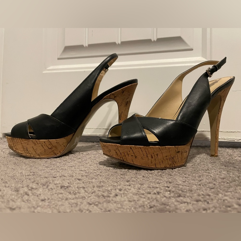 Guess Peep toe heels